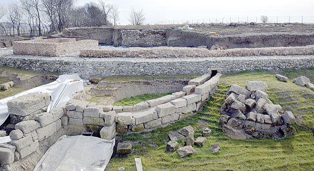 Нова открића археолога у Виминацијуму: Израња логор римских легија